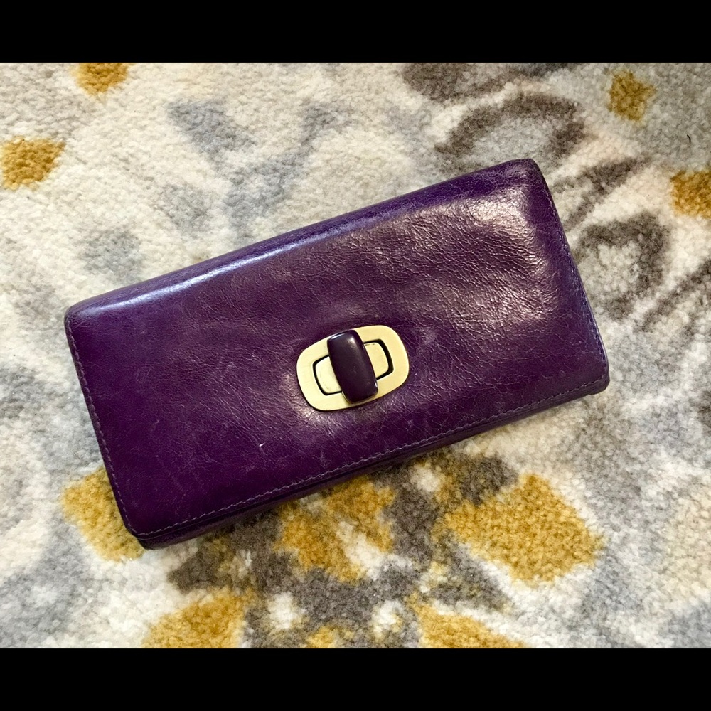Purple HOBO wallet